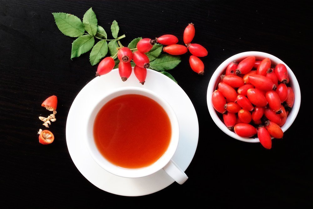 Шиповник — польза целебных ягод из глубины веков