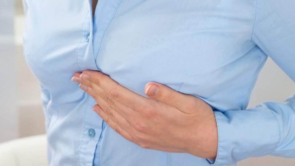 Боль в груди при болезнях пищеварения: гастрит, язва, панкреатит