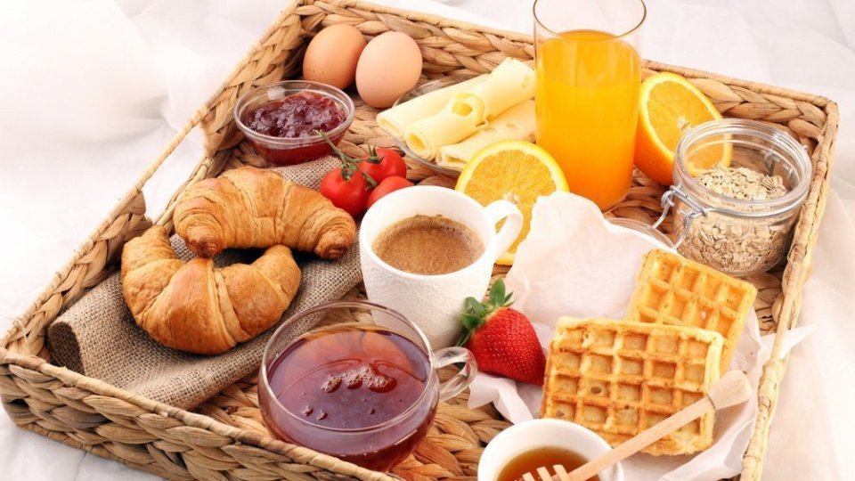 Вредные завтраки: лишние калории, «пустые» углеводы