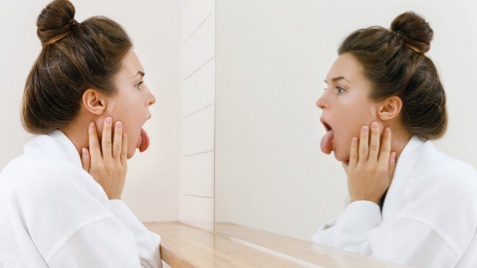 Черный волосатый язык: симптомы, правила ухода