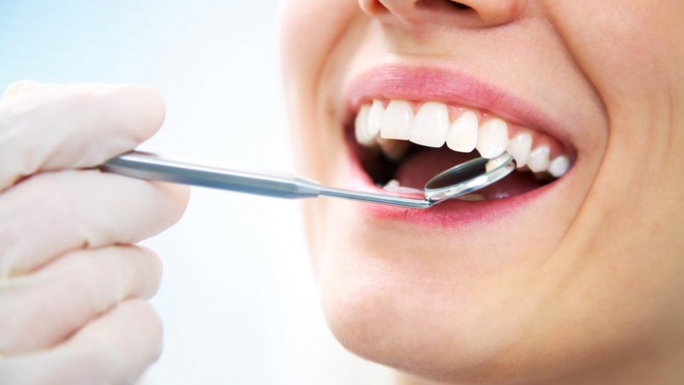 Почему кариес возвращается: мнение стоматологов