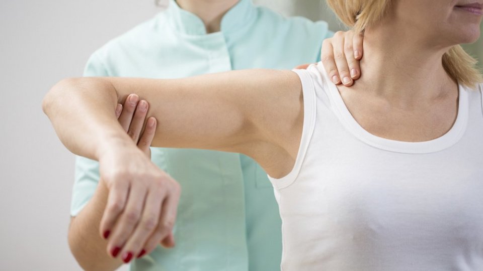 Упражнения для восстановления после перелома плечевой кости
