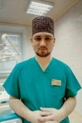 Олександр Висоцький, хірург-стоматолог, ММАУ «Стоматологічна поліклініка №1», м Тюмень